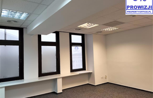 Śródmieście: lokal biurowy 45,18m2 do wynajęcia