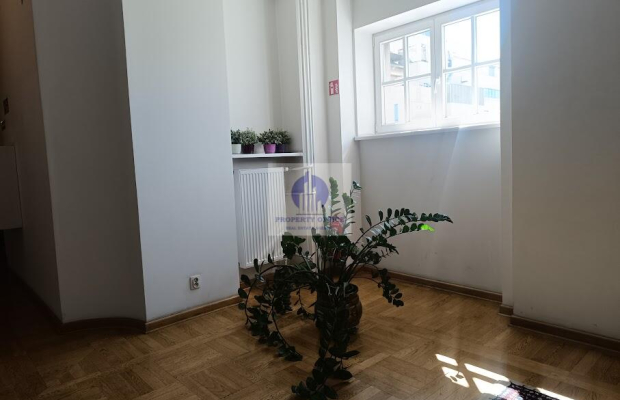 Śródmieście: lokal biurowy 39,89m2 do wynajęcia
