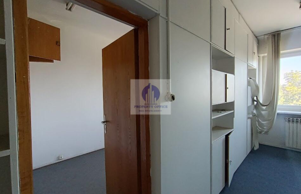 Włochy: lokal biurowy 55,20m2 do wynajęcia