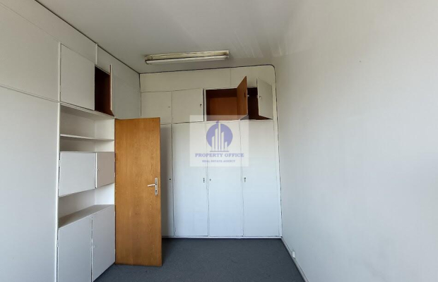 Włochy: lokal biurowy 55,20m2 do wynajęcia