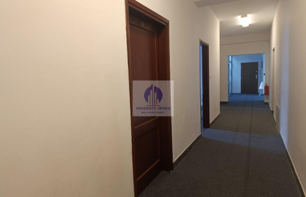 Mokotów: lokal biurowy 40,70 m2 do wynajęcia