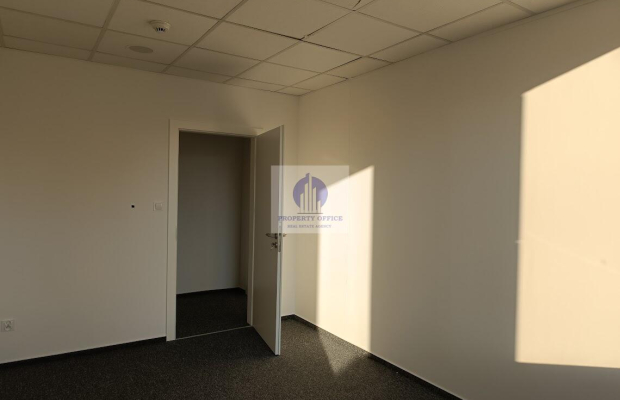 Śródmieście: lokal biurowy 75,25 m2 na wynajem