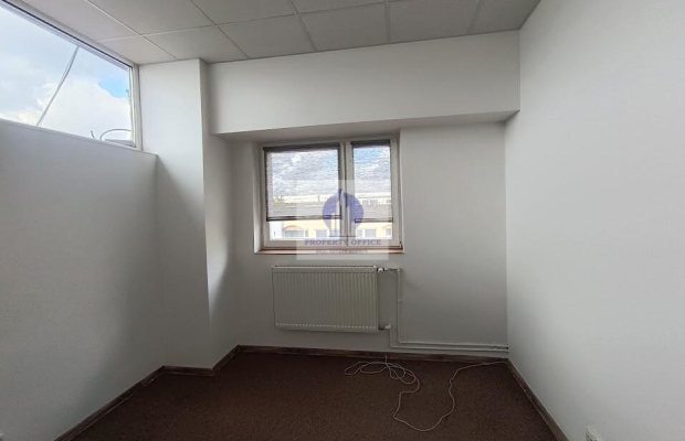 Targówek, lokal biurowy 46m2 do wynajęcia