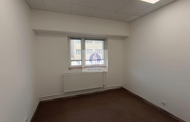 Targówek, lokal biurowy 46m2 do wynajęcia