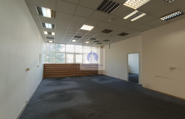 Bielany: lokal magazynowo-biuroey 139,38m2 do wynajęcia