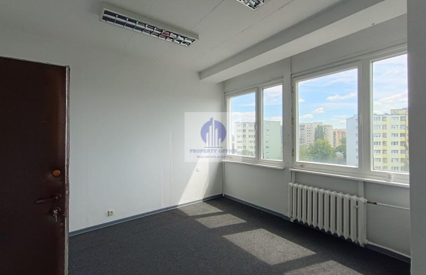 Praga Południe:lokal biurowy 21,70 m2 do wynajęcia