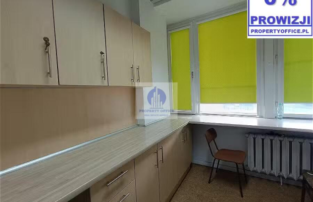 Praga Północ : lokal biurowy 14,07m2 do wynajęcia