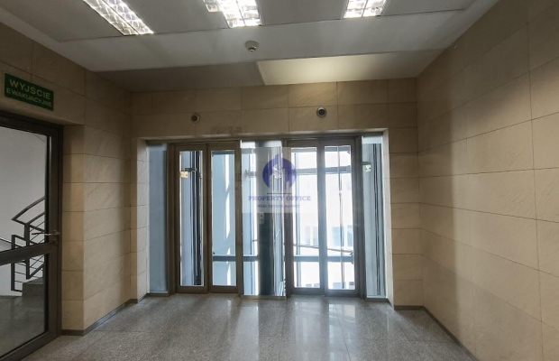 Mokotów: lokal biurowy 42,94 m2 do wynajęcia