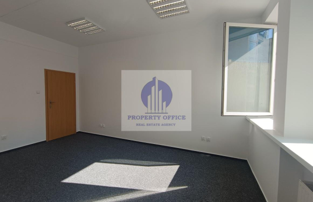 Śródmieście: lokal biurowy 33,84m2 do wynajęcia