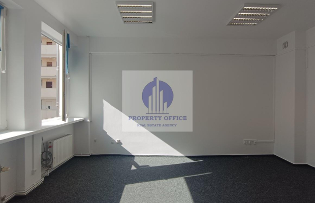 Śródmieście: lokal biurowy 33,84m2 do wynajęcia