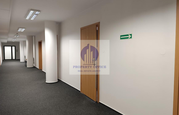 Śródmieście: lokal biurowy 33,84m2 do wynajęcia