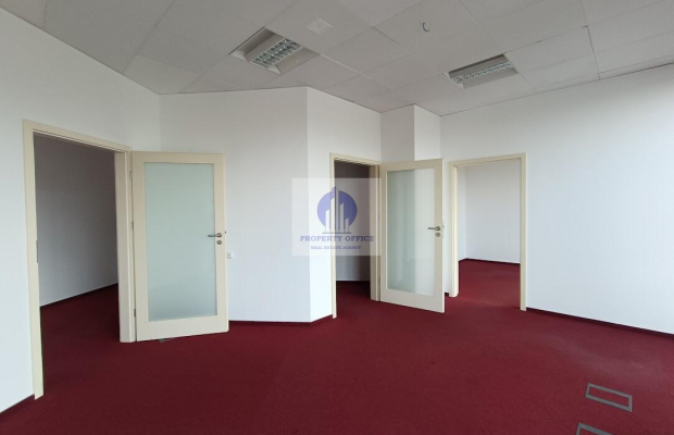 Mokotów: lokal biurowy 351m2 do wynajęcia