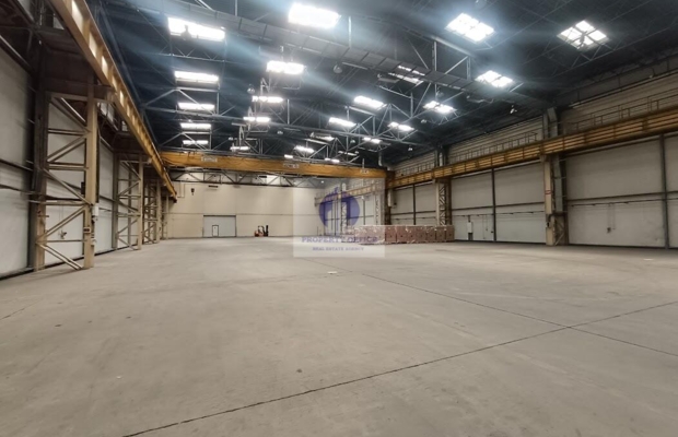Bielany: magazyn 4941 m2 do wynajęcia