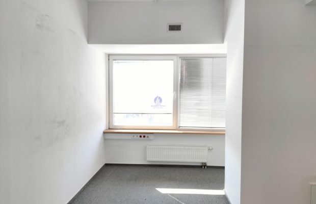 Bielany: lokal biurowy 182m2 do wynajęcia