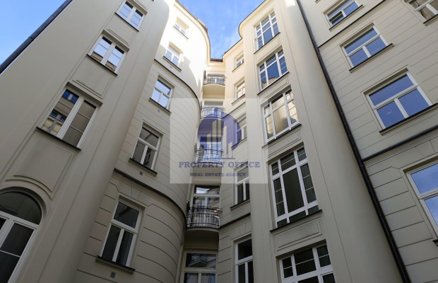 Śródmieście: lokal biurowy 131m2 do wynajęcia