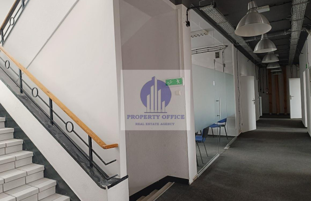 Ochota: lokal biurowy na 300m2 do wynajęcia