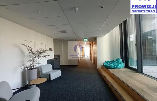 Warszawa Śródmieście: biurko w coworkingu na wynajem