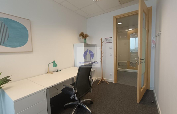 Śródmieście: biurko w coworkingu do wynajęcia
