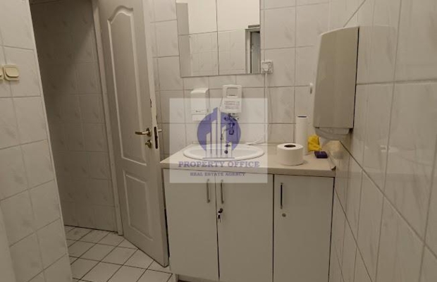 Ochota: lokal biurowy 130m2 do wynajęcia