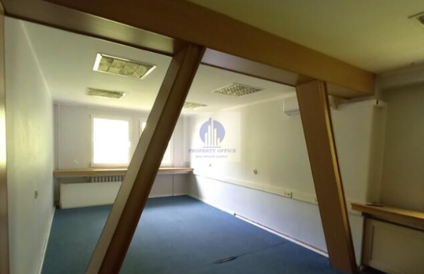 Mokotów: lokal biurowo-usługowy 122 m2 do wynajęcia