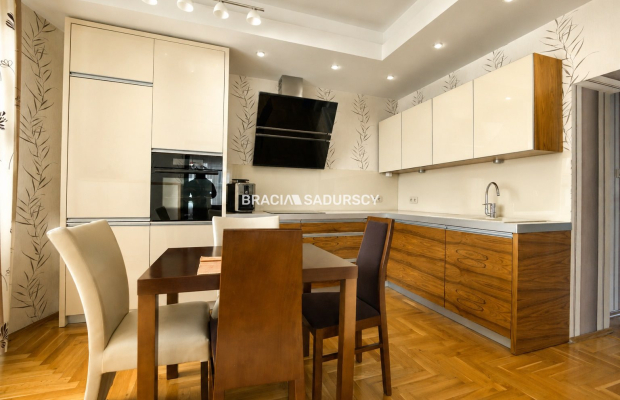 Dom 250 m² | Garaż | Duża działka | Zembrzyce