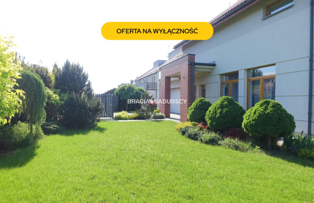 KOMFORTOWY DOM OTOCZONY ZIELENIĄ