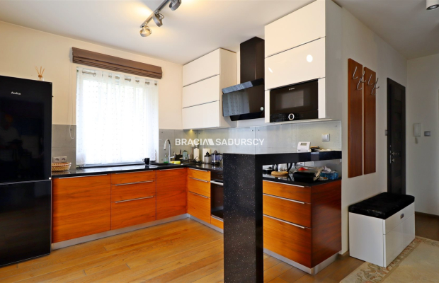 Dom 350 m²|2 segmenty|działka 1600 m²|Swoszowice