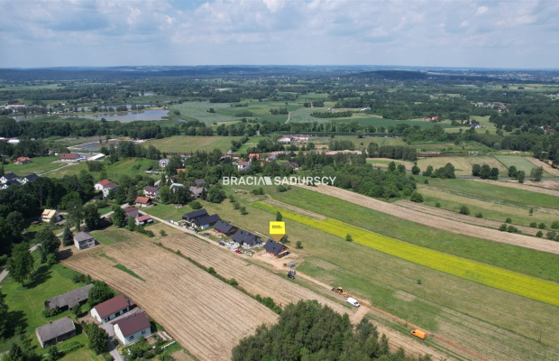 Dom w Brzezince, gm Brzeźnica