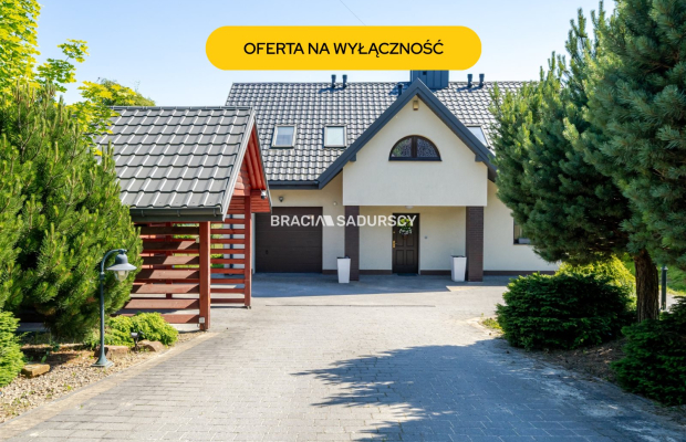 Bochnia, ul. Tadeusza Lecha - dom, wolnostojący. 