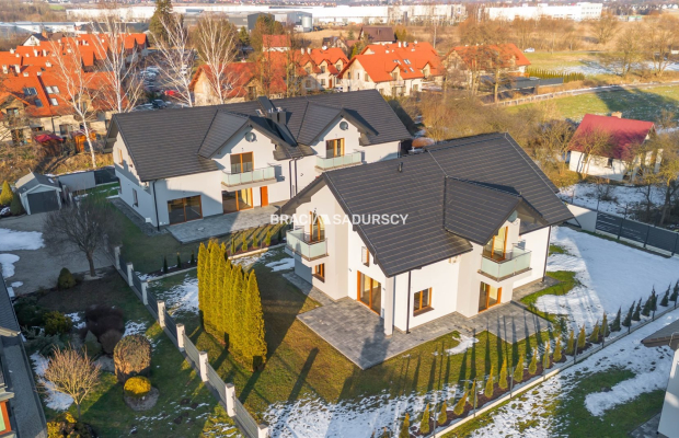 Wysoki Standard, 220 m2, 4,5 arowa dzaiłka, NOWY