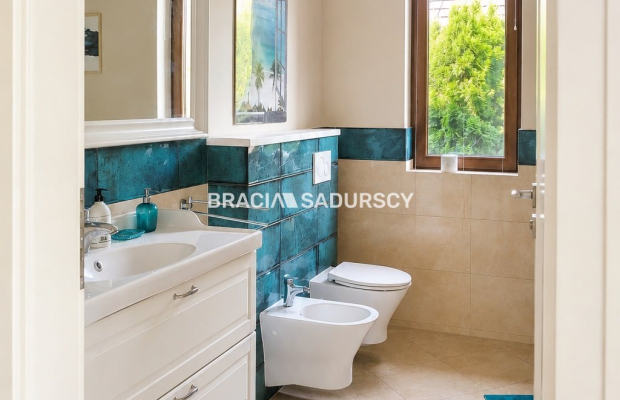 Luksusowy dom na wynajem - Buków, gmina Mogilany | 280 m² | ogród | wysoki standard  
 
Do wynajęcia wyjątkowy, komfortowy dom 