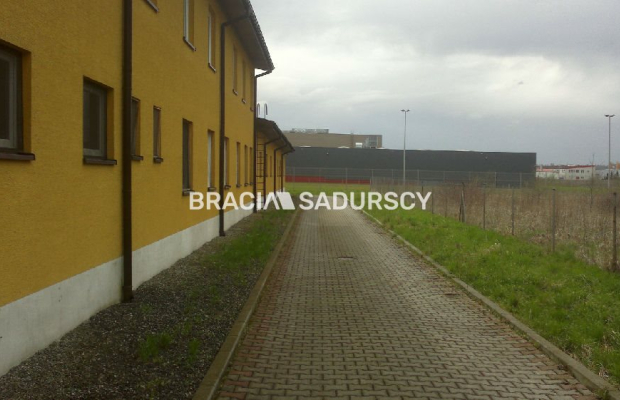 Budynek produkcyjny na sprzedaż - okolica Myślenic