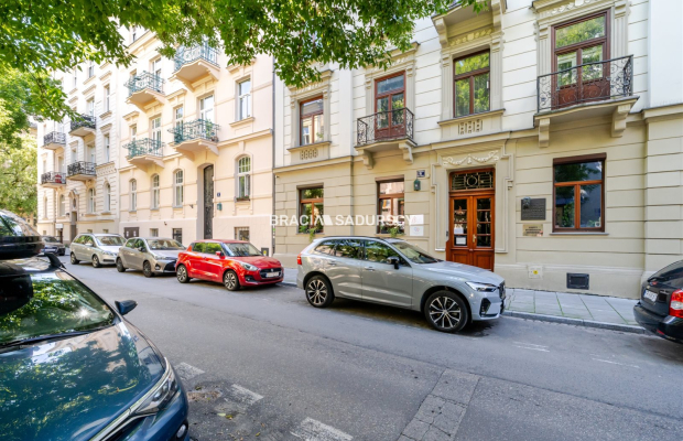 lokal 76m2, Kremerowska przy Karmelickiej 