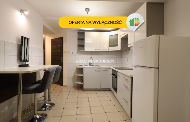 Lokal użytkowy o pow. 45 m 2  blisko centrum i krakowskich uczelni    

  Oferujemy na sprzedaż lokal użytkowy o powierzchni 45