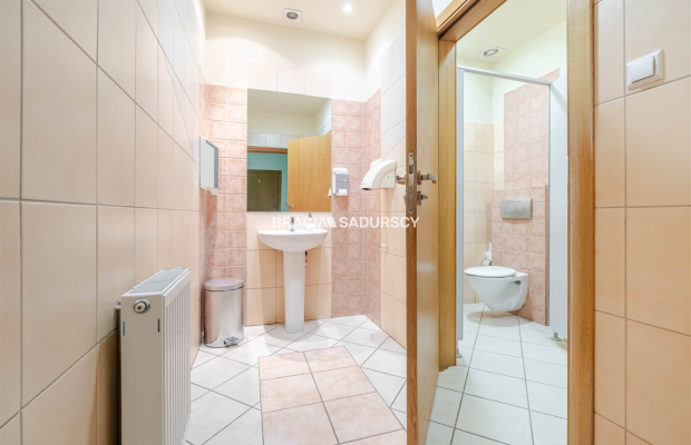 lokal biurowy 18,5 m2 pradnik Biały