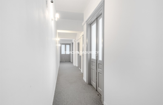 Przestronne biuro 140 m² w centrum Krakowa - ul. Lubicz 

 Szukasz świetnie skomunikowanego miejsca na siedzibę swojej firmy, k