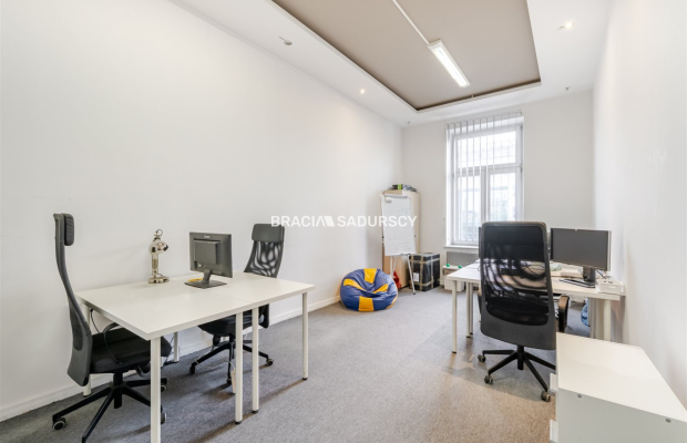 Przestronne biuro 140 m² w centrum Krakowa - ul. Lubicz 

 Szukasz świetnie skomunikowanego miejsca na siedzibę swojej firmy, k