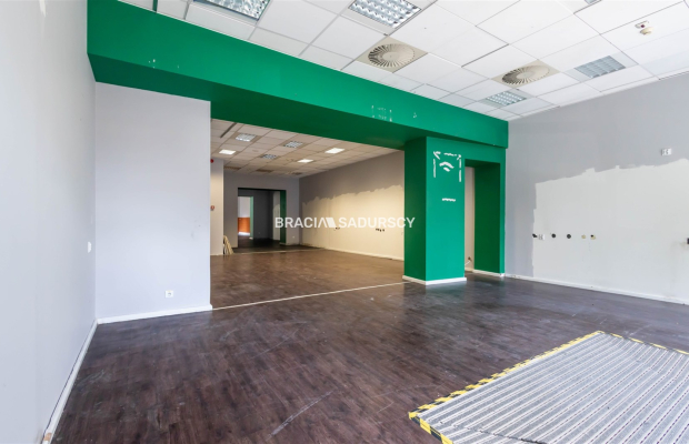 Rynek Kleparski - lokal w ciągu pieszym - 140m2