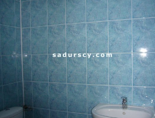 Lokal biurowo-usługowy     80 m 2      w centrum Piaseczna na III piętrze w budynku usługowo-biurowym w ciągu handlowo-usługowy