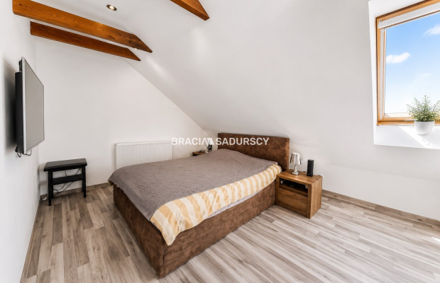 Niepołomice dwupoziomowe mieszkanie z ogród 150m2 