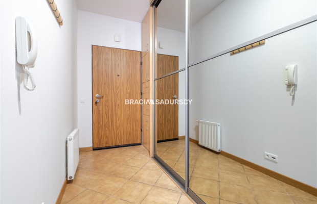 3-pokojowe mieszkanie 68 m² 2balkony | Mydlniki