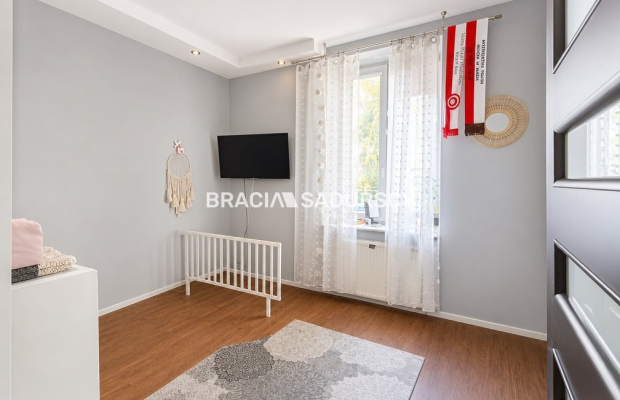 Na wyłaczność, Korabnicka. 