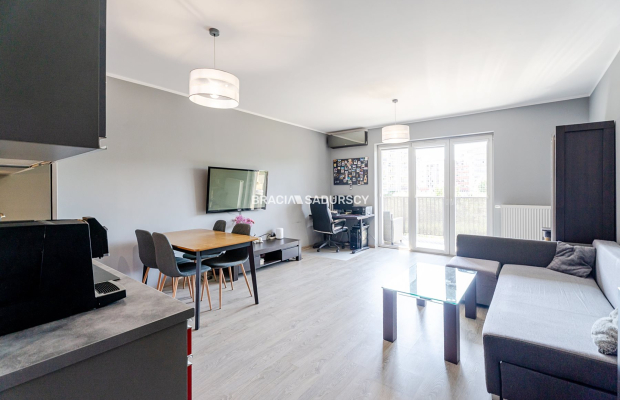 Obozowa/Ruczaj/– 1. piętro, winda, duży balkon