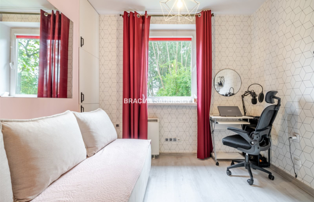 3 pokoje z ogrodem 130 m² i kominkiem