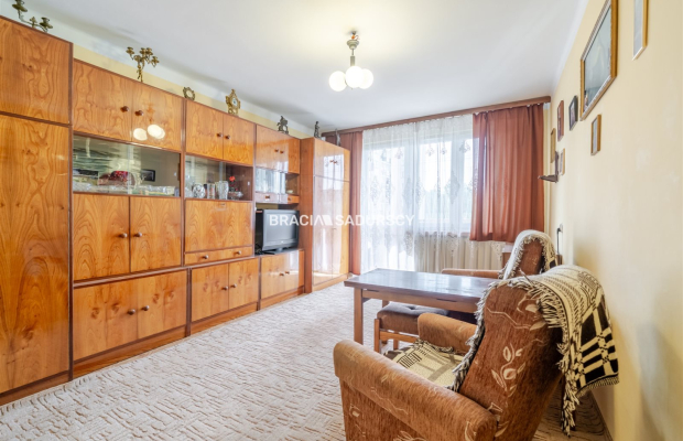 2 pok| 44,5m² |balkon |duża piwnica|ul. Komandosów