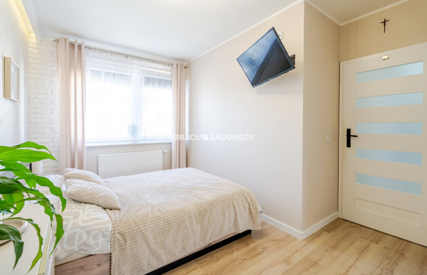 3 pok|wysoki standard|duży balkon|ul. Kantarowicka