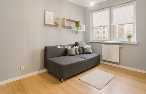 3 pokoje + balkon, 56 m² – idealne na start!