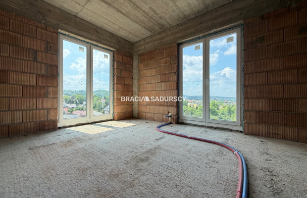3 pok 65m2 ostatnie piętro 2 balkony winda 