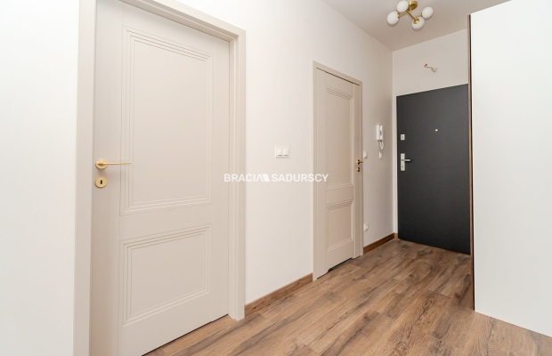 2 pokoje | 33 m² | ogródek 22 m² |garaż