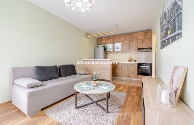 Zadbane 38 m² z balkonem | Piaski Wielkie